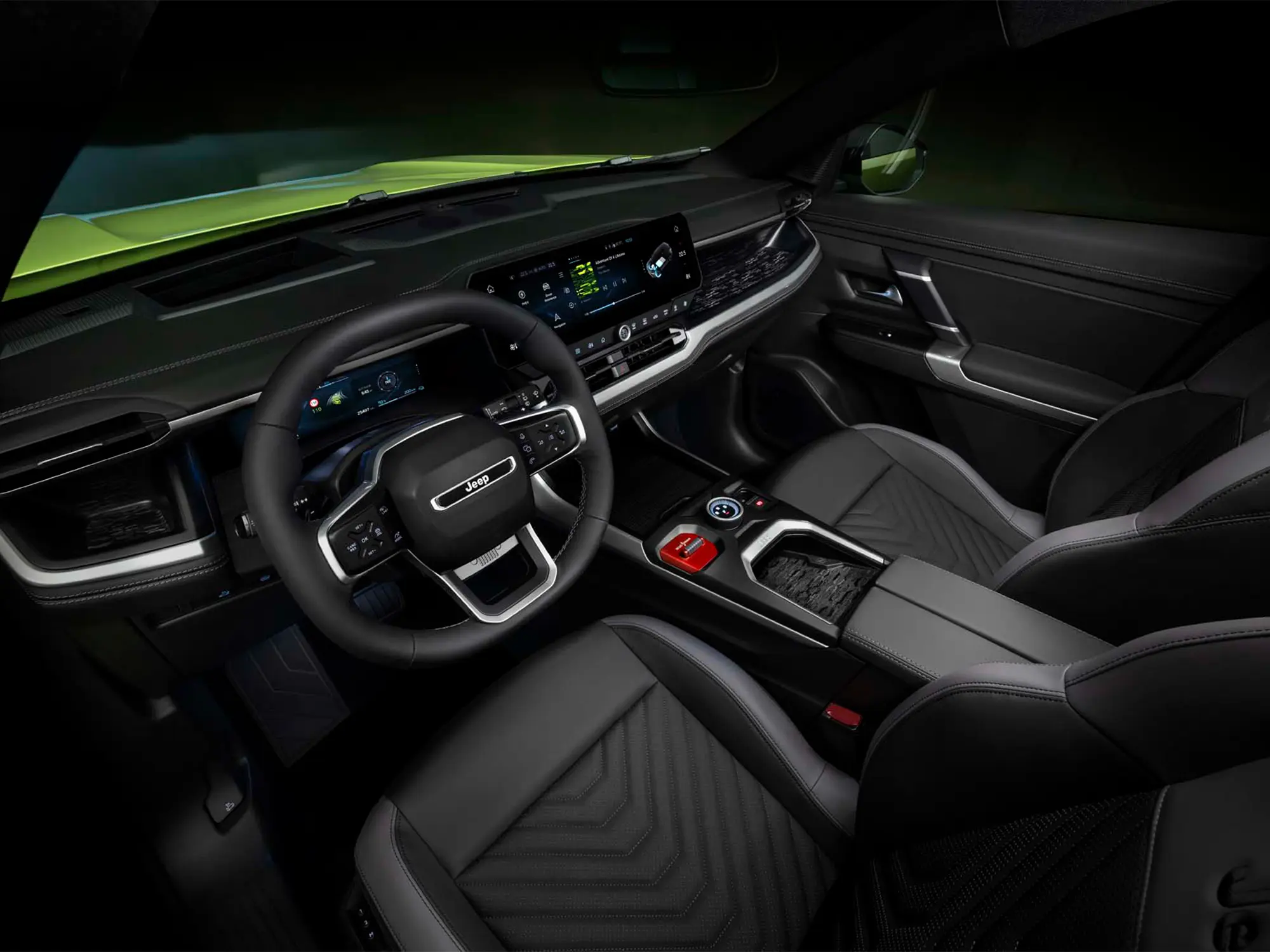 Notranjost novega Jeep Compass 2025 z dvema digitalnima zaslonoma, ambientalno osvetlitvijo in sodobnimi materiali, ki združuje zmogljivost in udobje. (David Magazine for Men with Style) / Interior of the new Jeep Compass 2025 featuring dual digital displays, ambient lighting, and premium materials – combining capability with comfort. (David Magazine for Men with Style)
