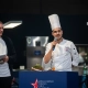 Mlad chef Pablo Donadio Falcon med govorom na finalu S.Pellegrino Young Chef v Milanu.