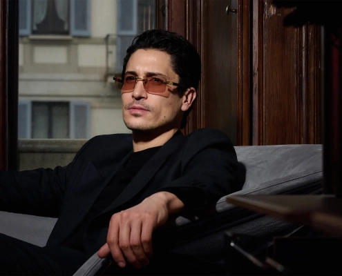 Bugatti očala iz kolekcije Four v prefinjenem ambientu milanske predstavitve.