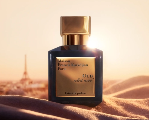 Oud velvet mood Maison Francis Kurkdjian v temni steklenički z zlatim pokrovčkom